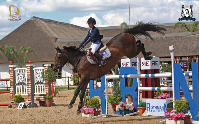 Bronwyn Dos Santos, Kaya van het Netehof, The JumpOff